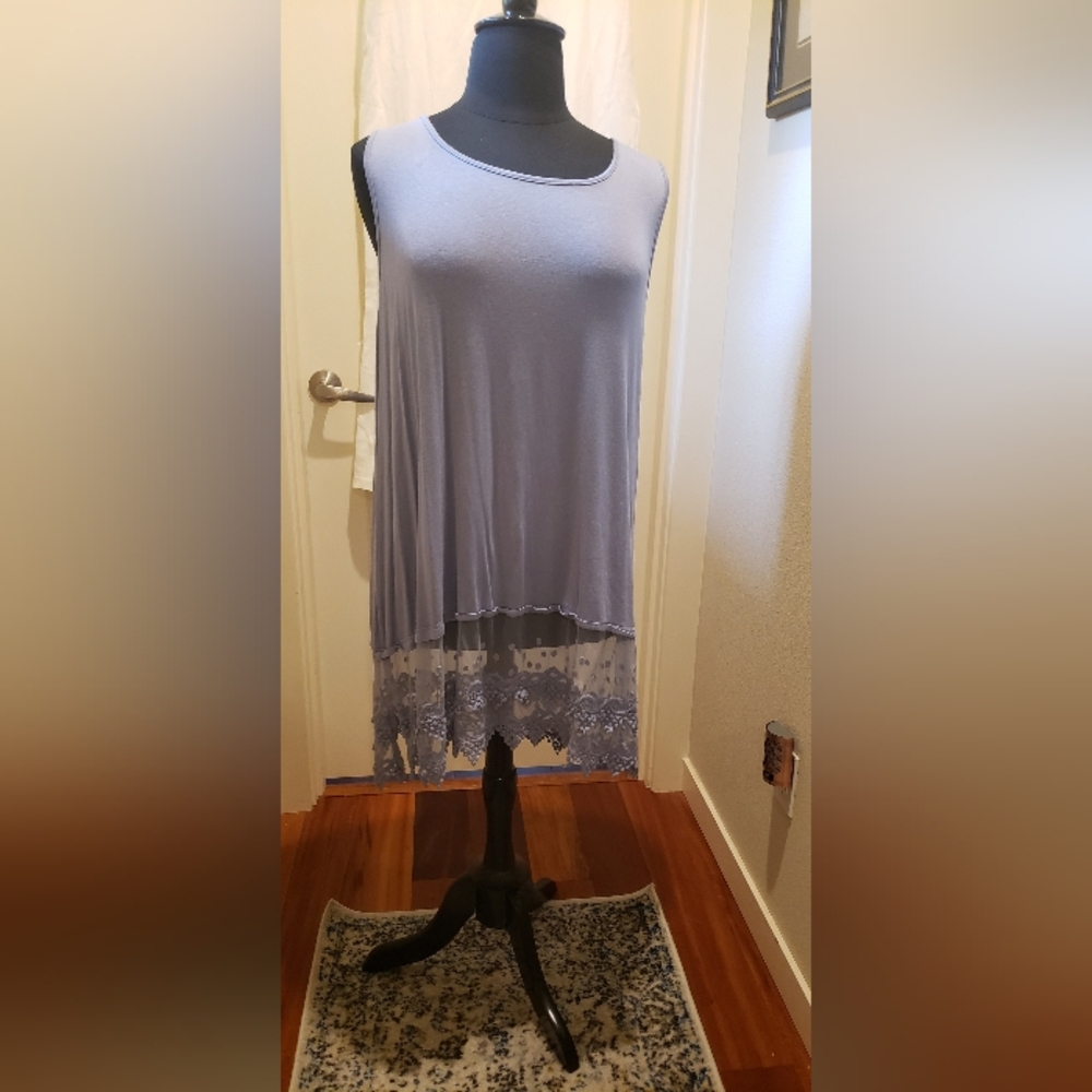 Kaktus Womans Long Lavender Blue Tank with Lace Detail